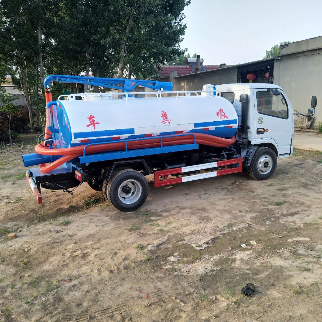 二手吸糞車市場解析 國五帶手續、真空吸糞車與無牌車的選購指南